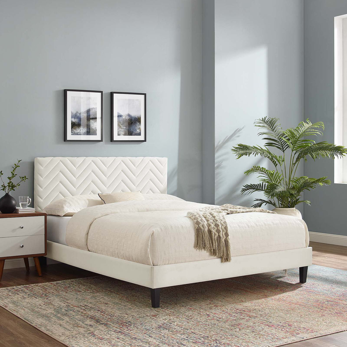 White Tufted Performance Velvet Twin Platform Bed U63059