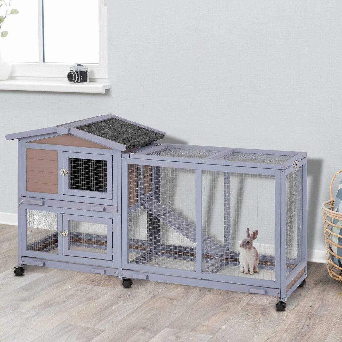 Wood Rabbit Hutch with Wheels & Waterproof Roof Q36582