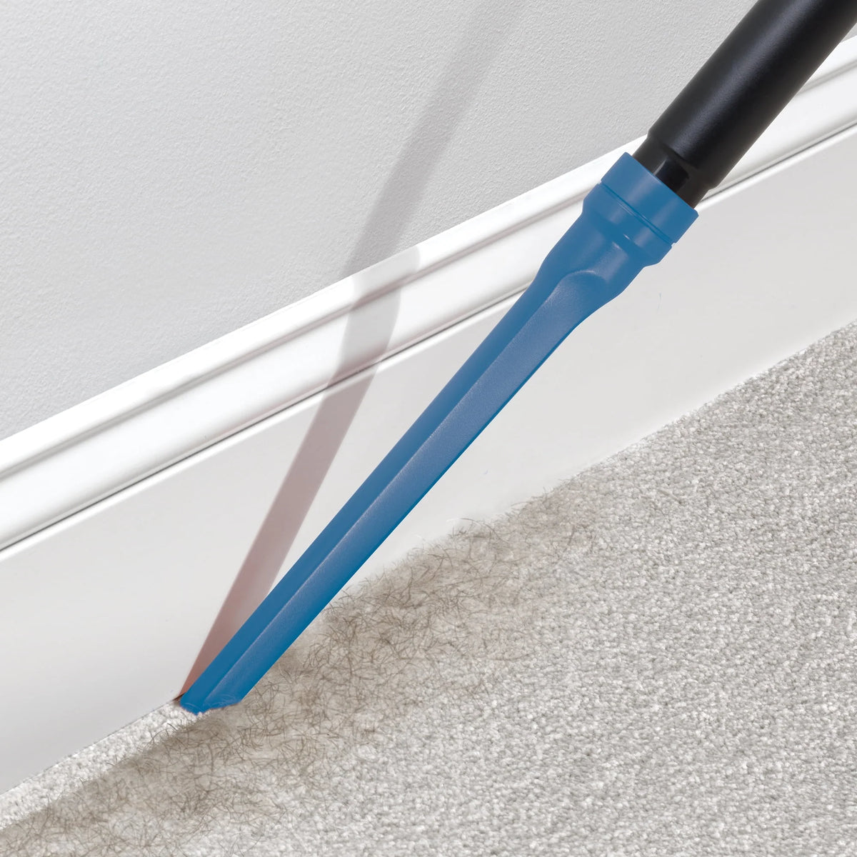 Upright Vacuum Cleaner with HEPA Media Z393