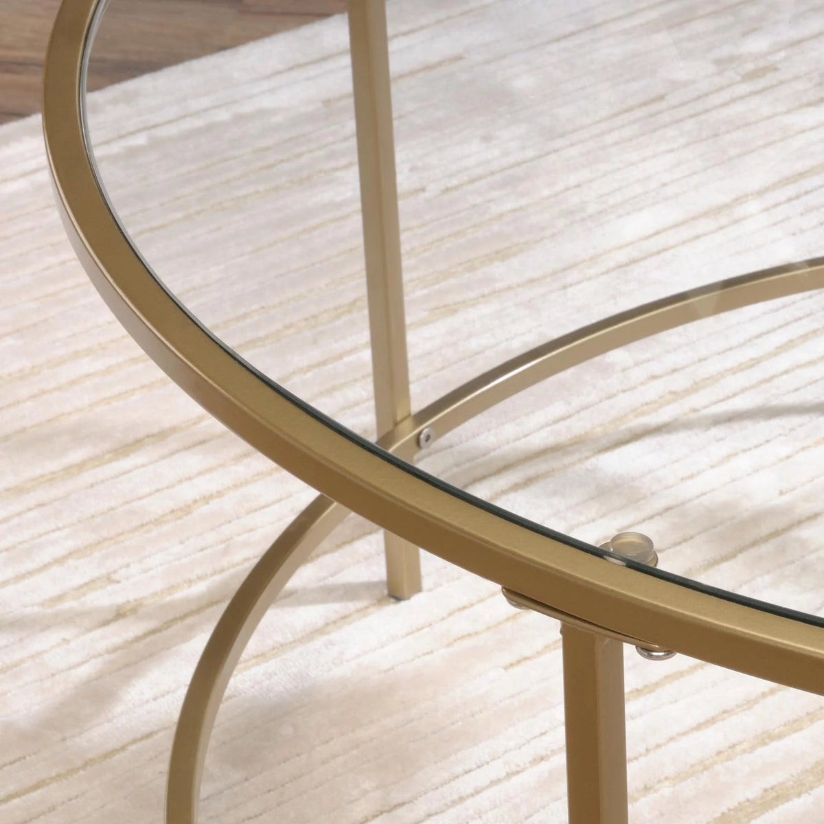 Round Coffee Table E98545