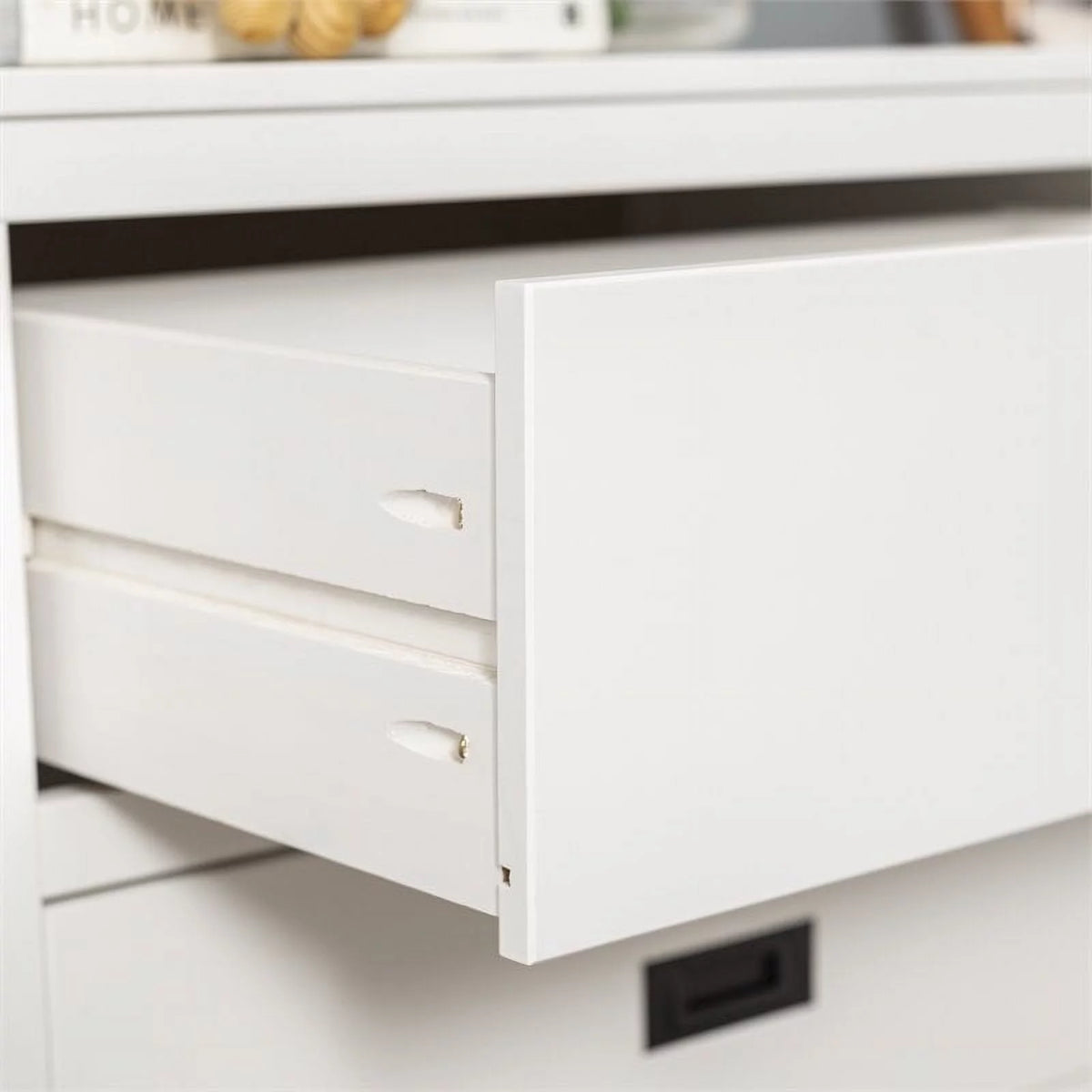 White 6-Drawer Solid Wood Dresser B8897