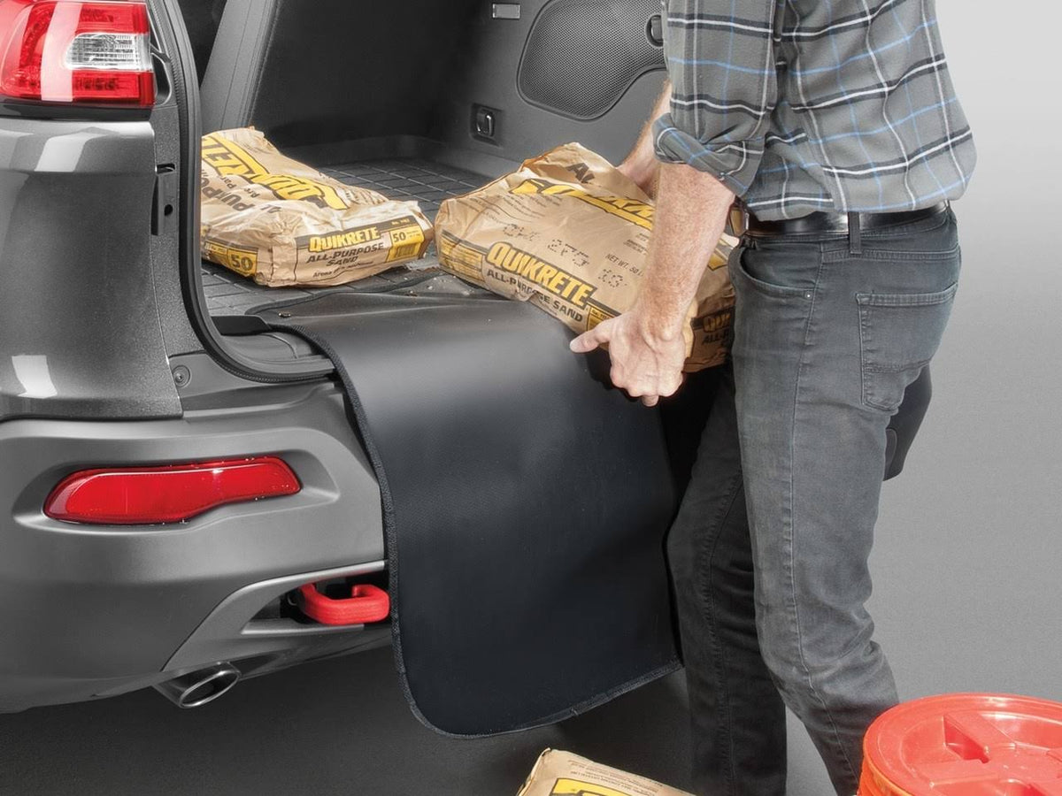 Cargo Liner B536