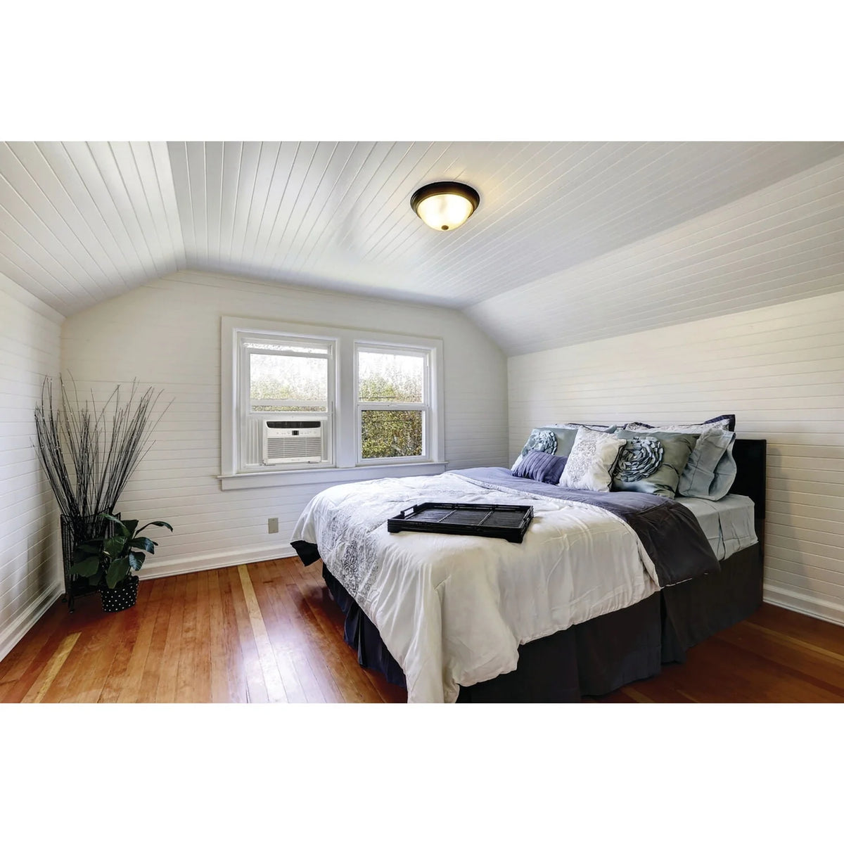 5,000 BTU Window-Mounted Air Conditioner with Remote Control, White E59582