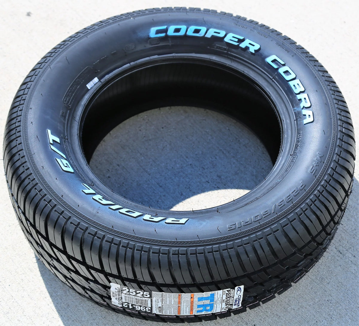 All Season P235/60R15 98T Passenger Tire C35134