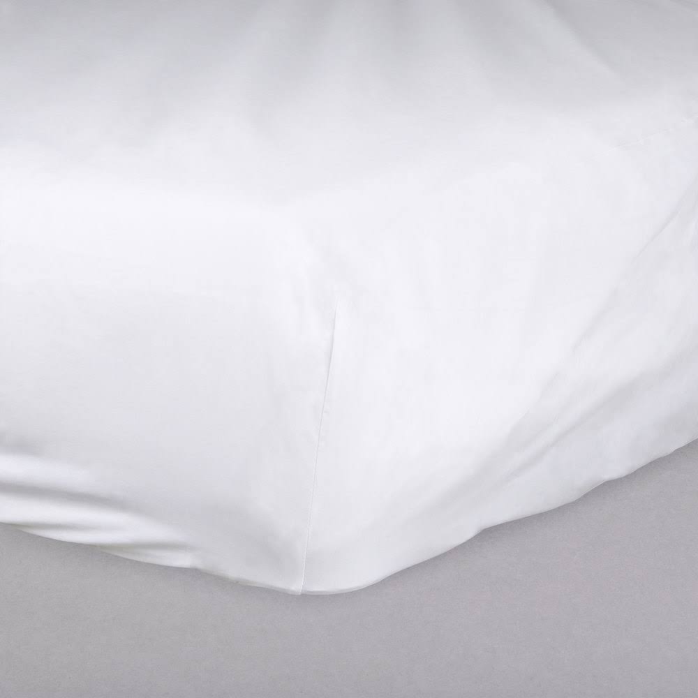 White King Size Percale Fitted Bed Sheets W532