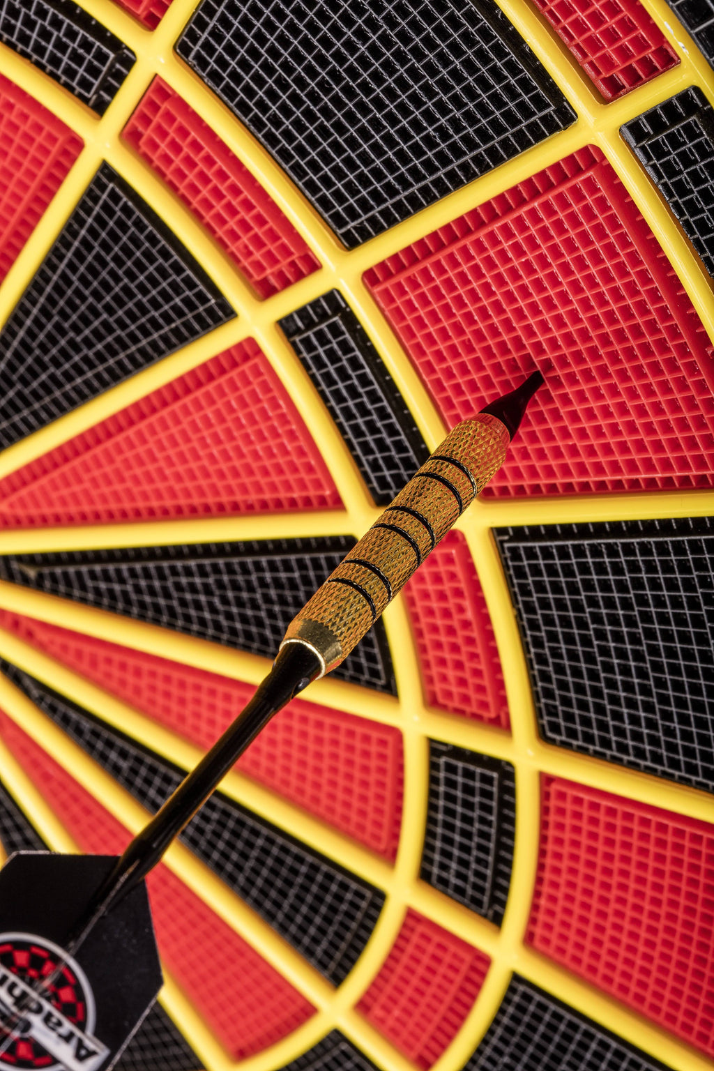 Electronic Dartboard with Arcade Cabinet P4120