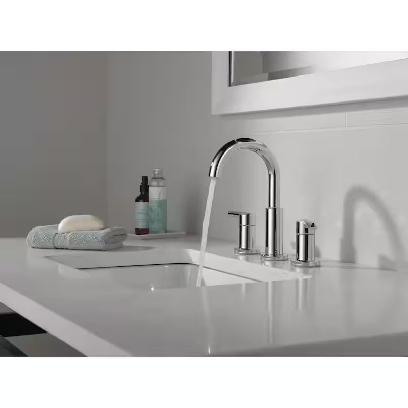 2-Handle Widespread Bathroom Faucet in Chrome O16246