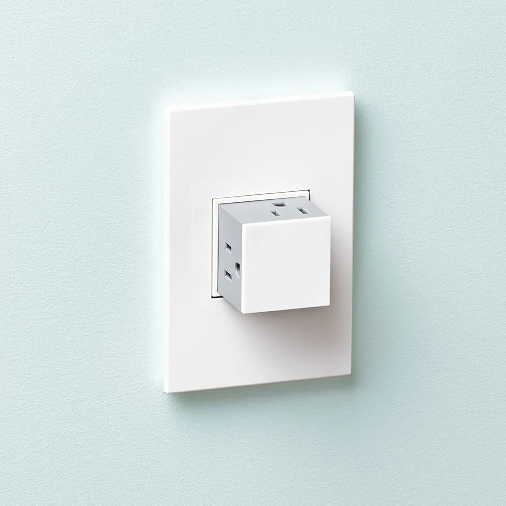 20Amp 1-Gang Pop-Out Outlet with Wall Plate, Gloss White P342