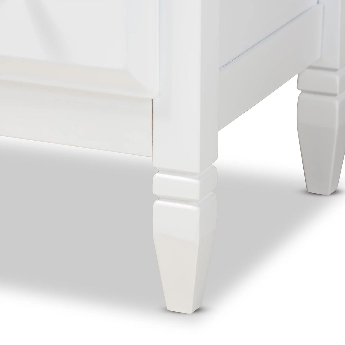 White 3-Drawer Wood Bedroom Chest G7573