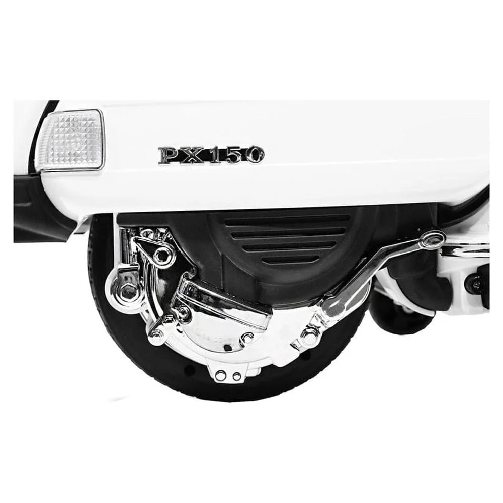 Ride On Cars White A426
