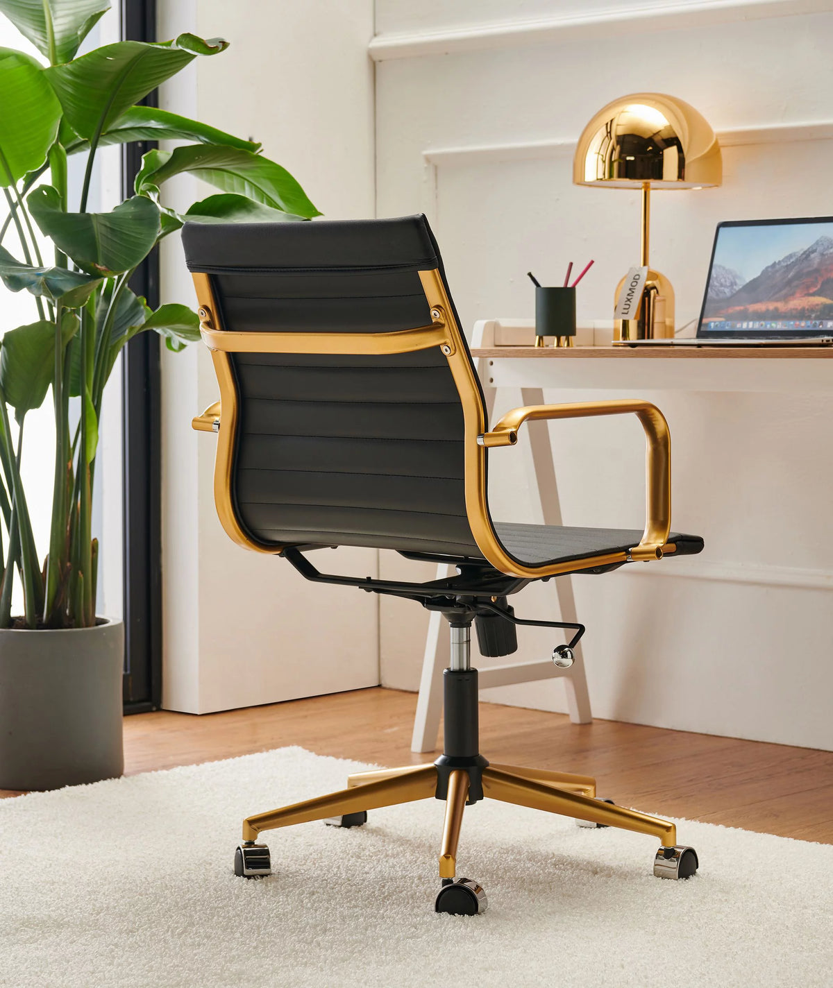 Black Leather Gold Office Chair with Armrest Z71401