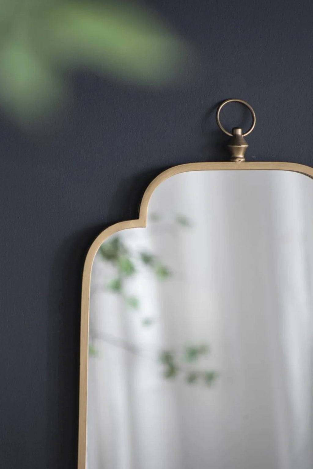 Gold Curved Notched Edges Wall Mirror with Ring - 36" A523499