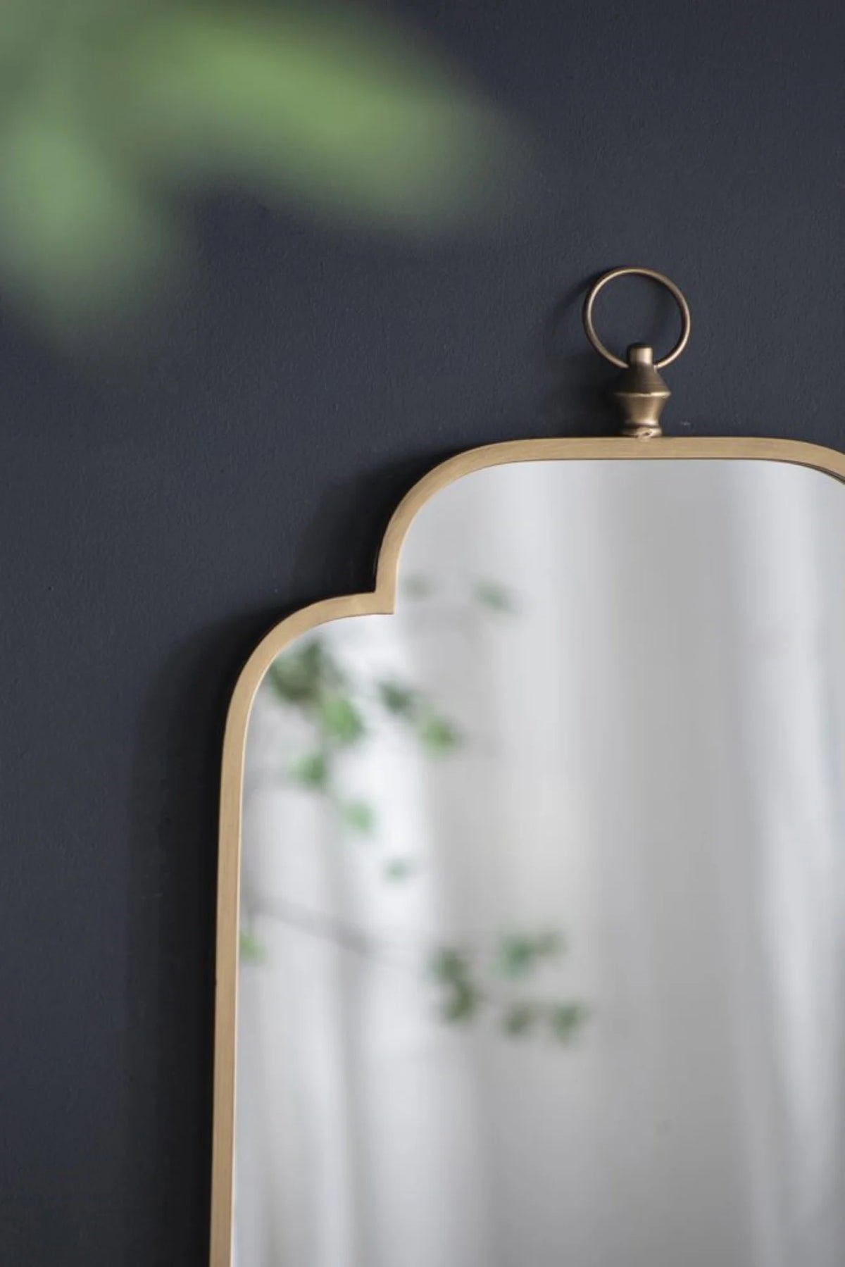 Gold Curved Notched Edges Wall Mirror with Ring - 36" A523499