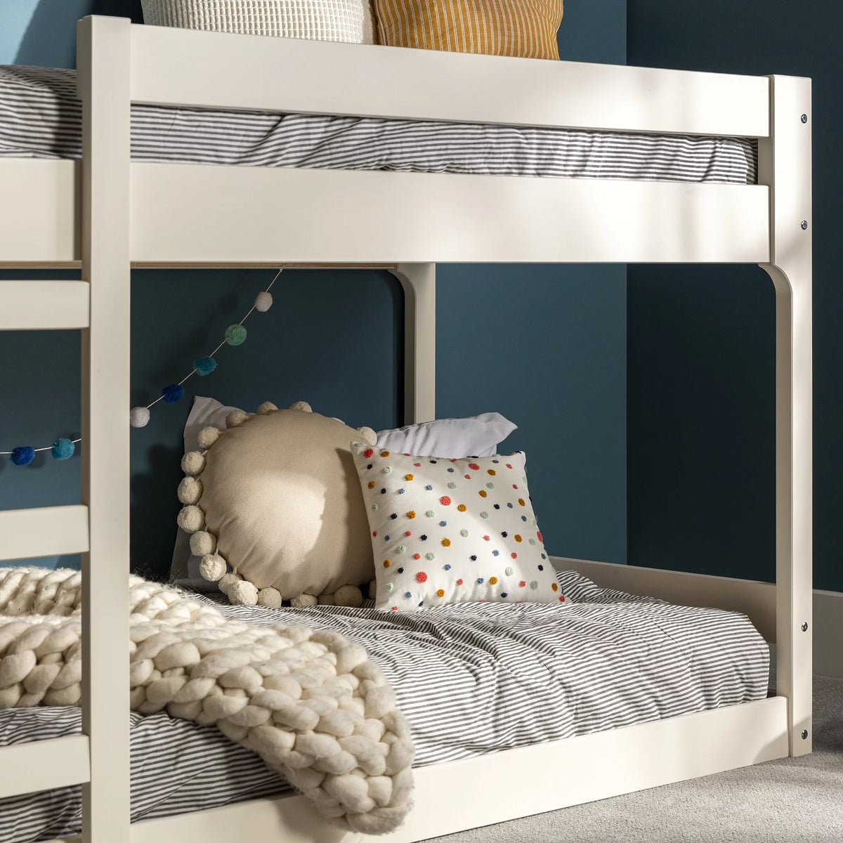 Modern Twin Over Twin Bunk Bed, White E36161