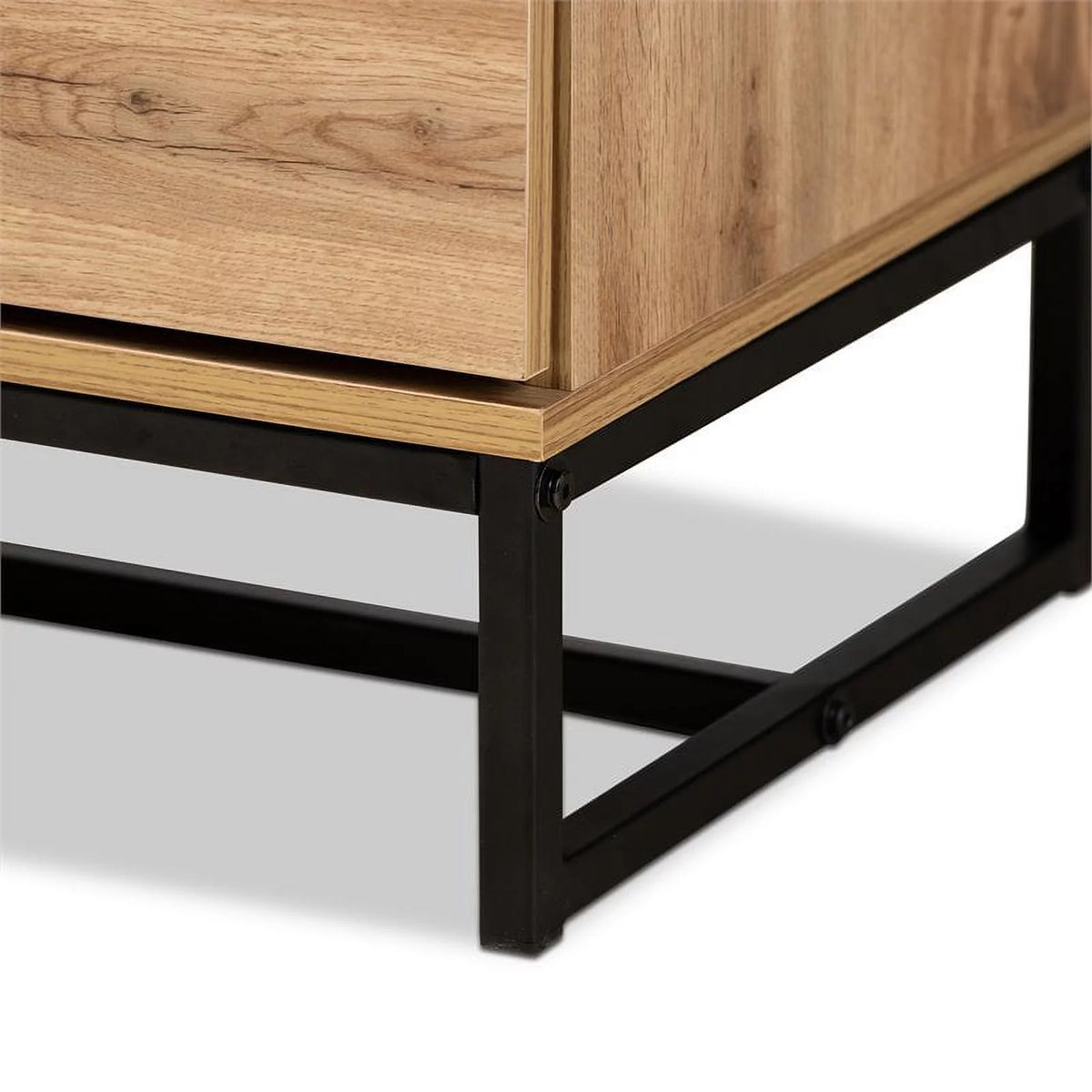 Oak Finished Wood Black Metal 4-Drawer Dresser J21843