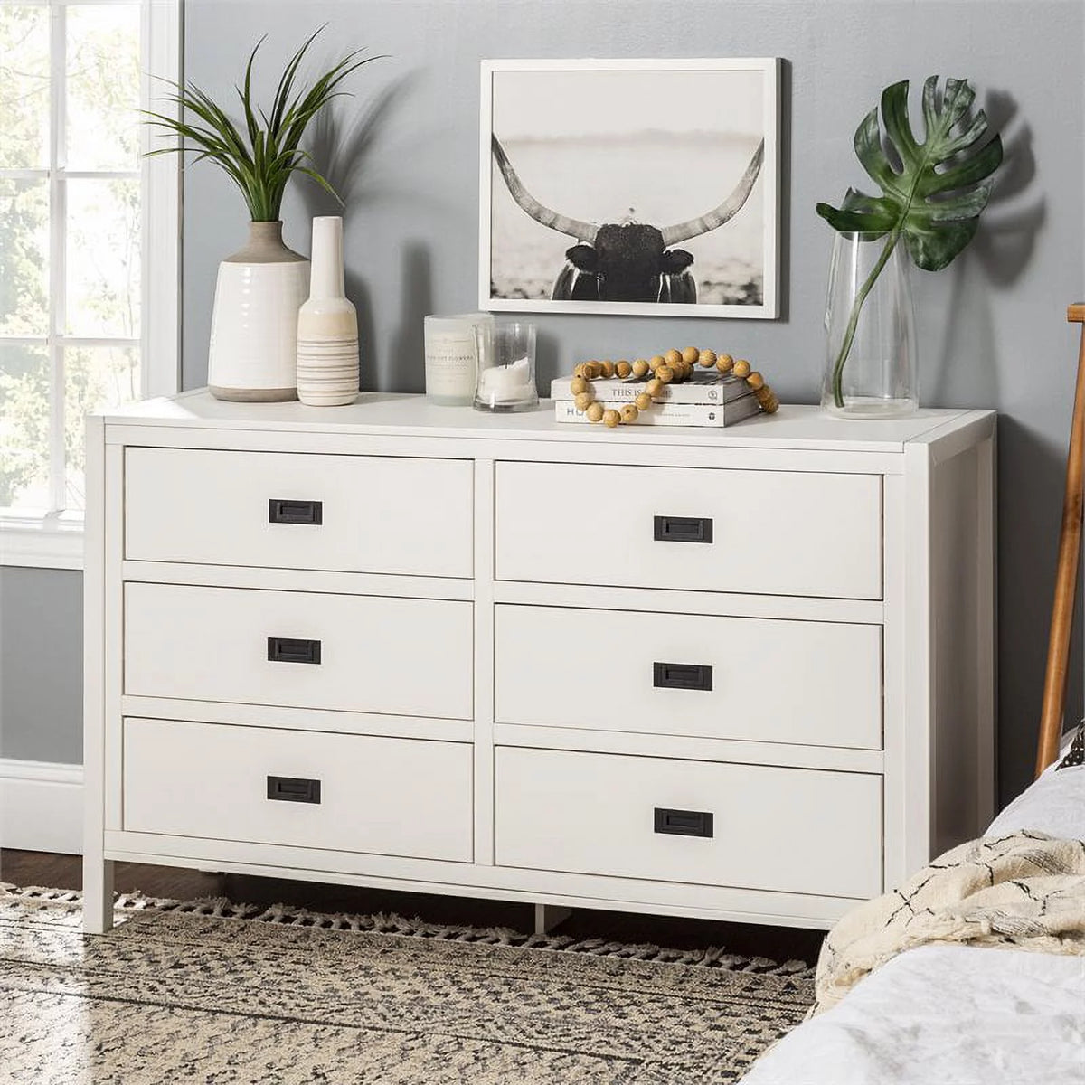 White 6-Drawer Solid Wood Dresser B8897