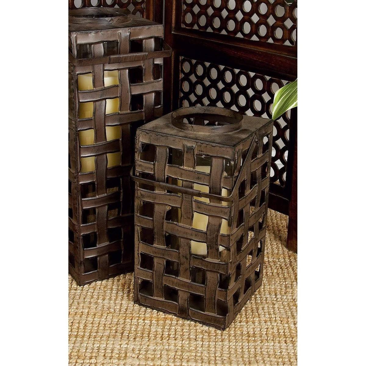Black Metal and Glass Candle Lantern U631117