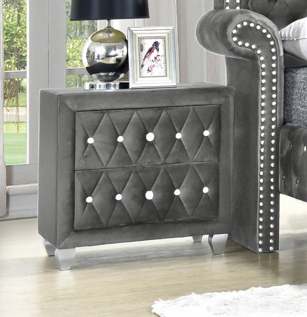 Gray Velvet Queen Size 6Pc Bedroom Furniture Set A426